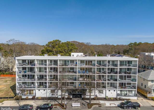 Property at 409 Rehoboth Ave #4, Rehoboth Beach, DE 19971, 1 bed, 1 bath