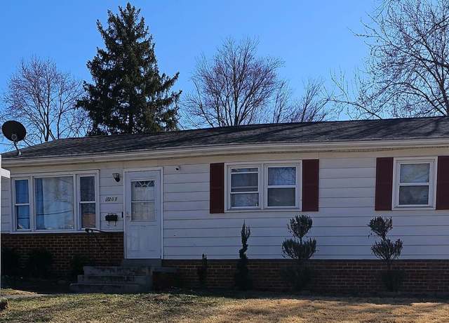 Property at 1205 Stratwood Ave, Oxon Hill, MD 20745, 3 beds, 1 bath