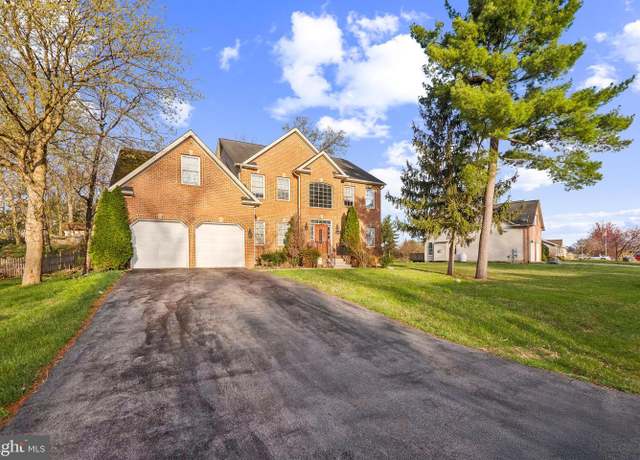 Property at 10818 Anderson Dr, Williamsport, MD 21795, 4 beds, 2.5 baths