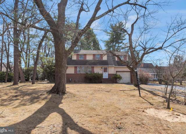 Property at 265 Edinburg Rd, Hamilton, NJ 08619, 3 beds, 1.5 baths