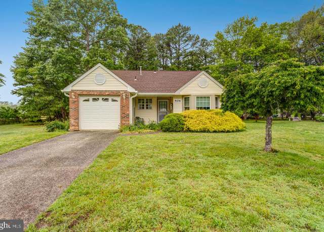 Property at 406 Betsy Ross Ln, Little Egg Harbor Twp, NJ 08087, 2 beds, 2 baths