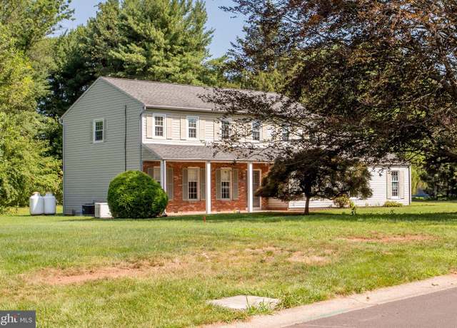 Property at 30 Houk Rd, Doylestown, PA 18901, 4 beds, 2.5 baths