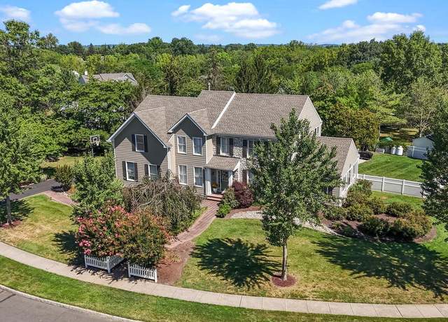 Property at 1092 S Kimbles Rd, Yardley, PA 19067, 4 beds, 3.5 baths