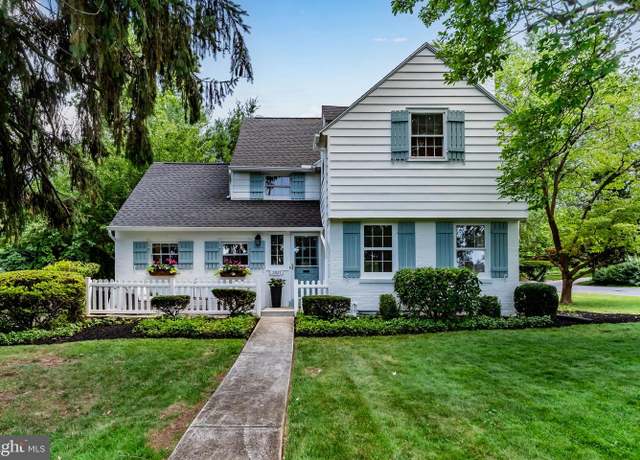 Property at 2821 Rathton Rd, Camp Hill, PA 17011, 4 beds, 2.5 baths