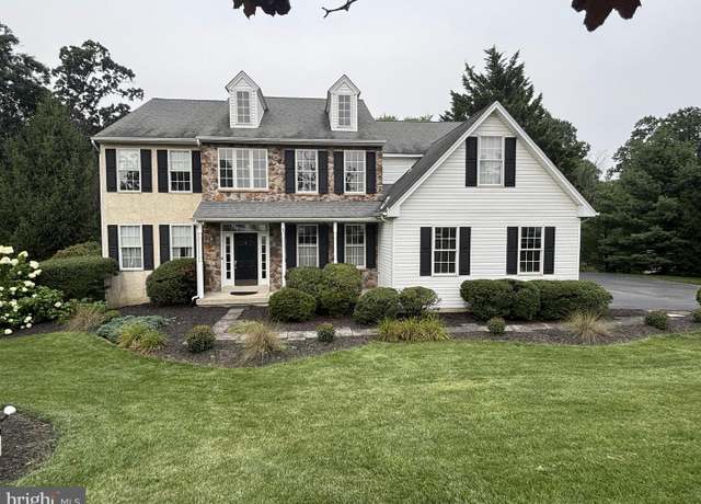 Property at 1425 E Woodbank Way, West Chester, PA 19380, 5 beds, 3.5 baths