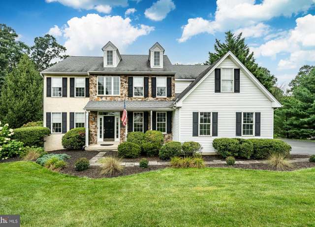 Property at 1425 E Woodbank Way, West Chester, PA 19380, 5 beds, 3.5 baths