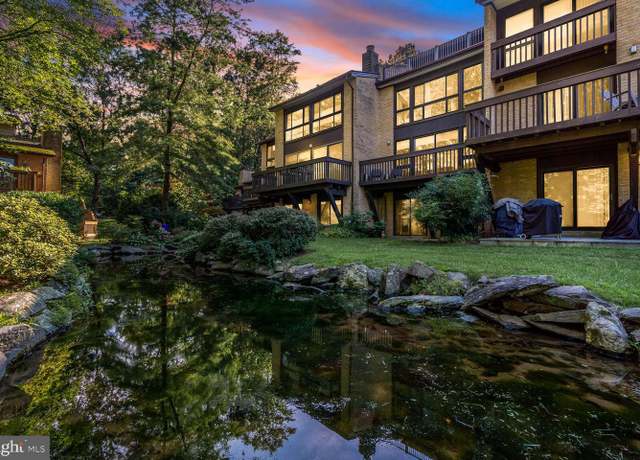 Property at 2034 Lakebreeze Way, Reston, VA 20191, 4 beds, 2.5 baths
