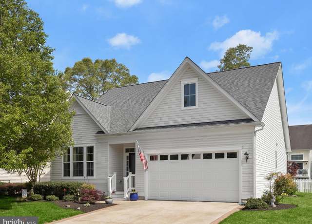 Property at 205 Pintail Ct, Glen Burnie, MD 21060, 3 beds, 3 baths