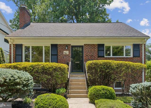 Property at 4414 Westbrook Ln, Kensington, MD 20895, 4 beds, 3 baths