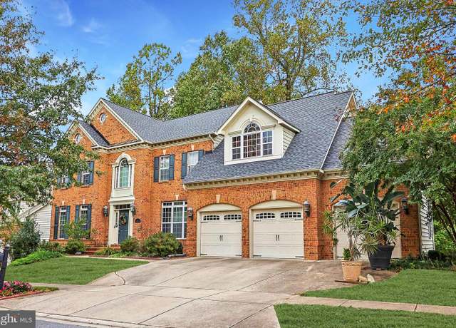 Property at 15303 Glastonbury Way, Upper Marlboro, MD 20774, 5 beds, 4.5 baths
