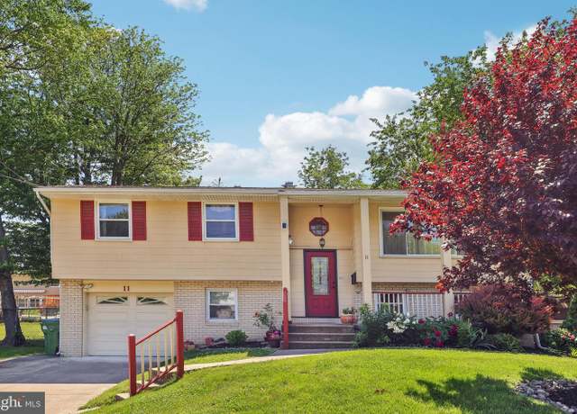 Property at 11 Knollwood Dr, Cherry Hill, NJ 08002, 4 beds, 3 baths