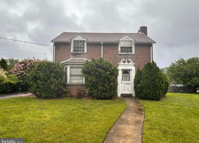 Property at 301 Upland Rd, Havertown, PA 19083, 3 beds, 1 bath