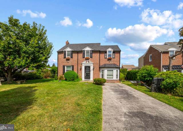 Property at 21 Pickwick Ln, Newtown Square, PA 19073, 3 beds, 4 baths