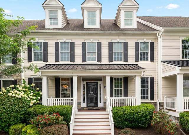 Property at 3728 Liseter Gdns, Newtown Square, PA 19073, 4 beds, 3.5 baths