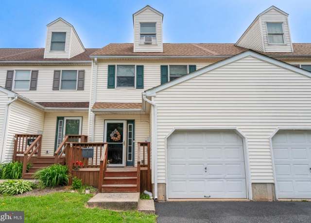 Property at 716 Cedar Ct, Red Hill, PA 18076, 3 beds, 2.5 baths