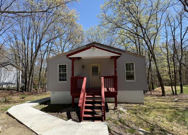 Property at 194 Murphy, Bushkill, PA 18324, 2 beds, 1.5 baths