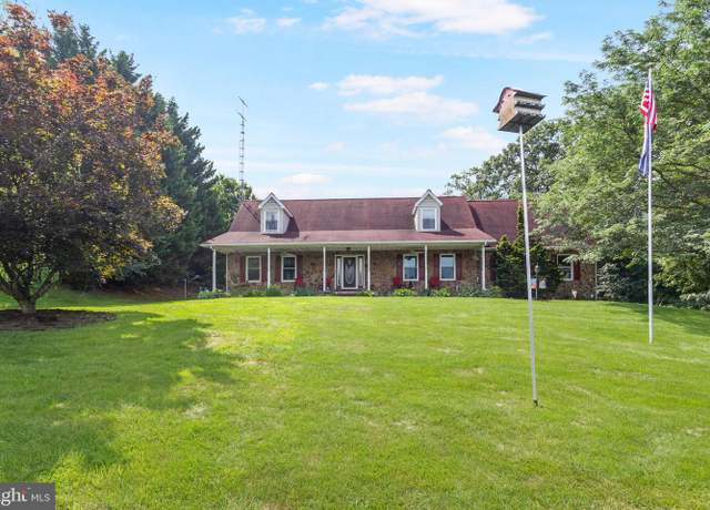 Property at 2880 Seitzville Rd, Seven Valleys, PA 17360, 3 beds, 2 baths