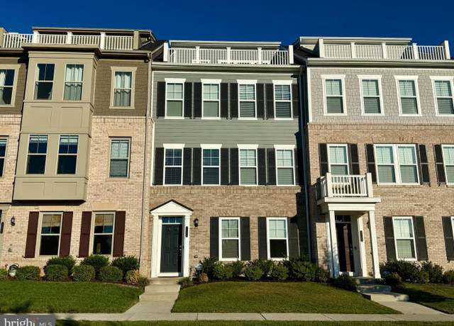 Property at 17233 Branched Oak Rd, Dumfries, VA 22026, 4 beds, 3.5 baths