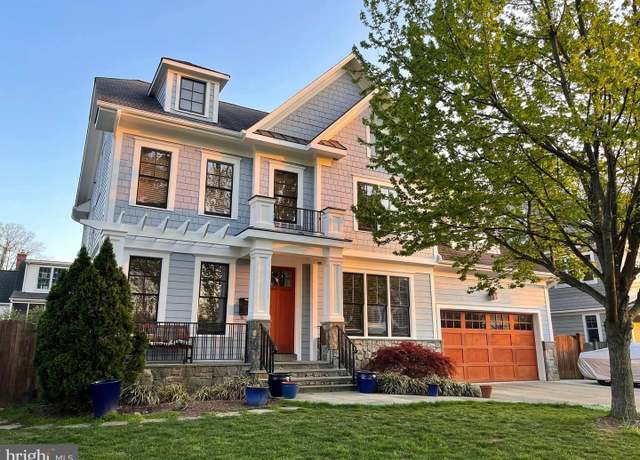 Property at 4512 Windsor Ln, Bethesda, MD 20814, 5 beds, 4.5 baths