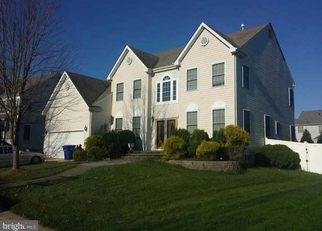 Property at 39 Tynemouth Dr, Lumberton, NJ 08048, 4 beds, 2.5 baths