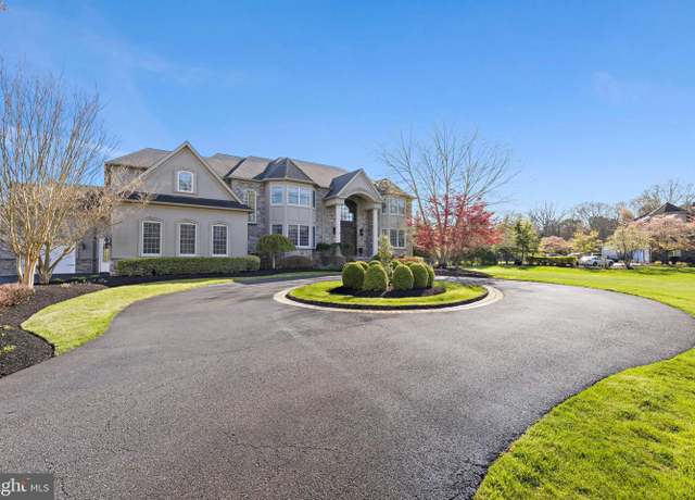 Property at 9 Cloverdale Ct, Lumberton, NJ 08048, 6 beds, 5.5 baths