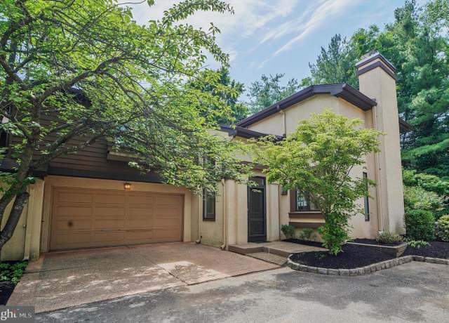 Property at 528 Sayre Dr, Princeton, NJ 08540, 3 beds, 2.5 baths