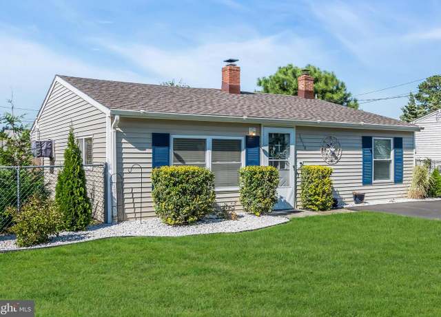 Property at 1010 Inland Rd, Forked River, NJ 08731, 3 beds, 1 bath