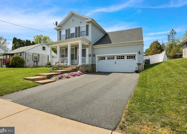 Property at 1321 Logan St, Reading, PA 19607, 4 beds, 2.5 baths