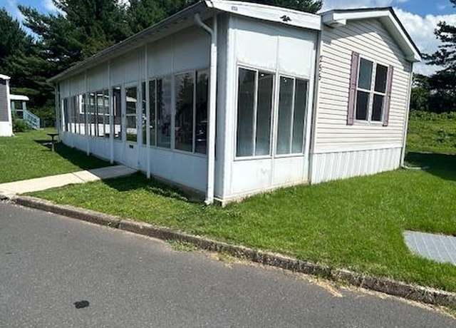 Property at 255 Seventh Ave, Media, PA 19063, 2 beds, 1 bath