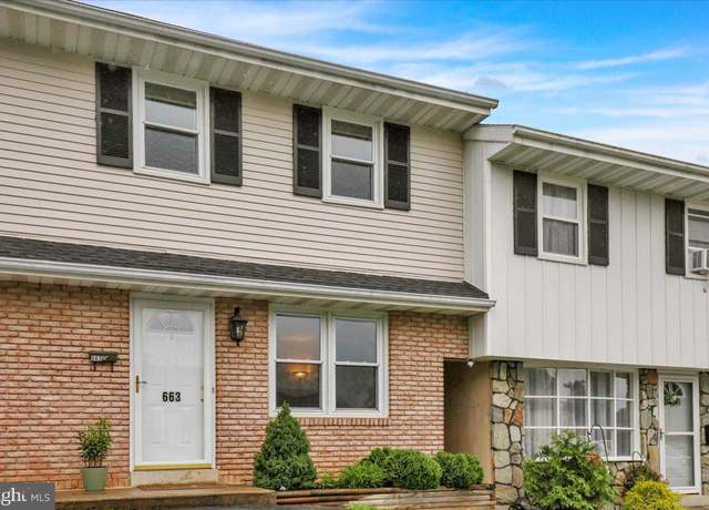 Property at 663 N Lime St, Elizabethtown, PA 17022, 2 beds, 1 bath
