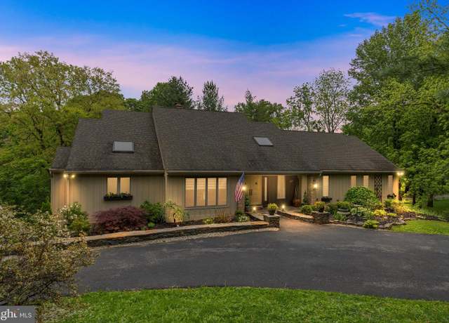 Property at 113 Haywood Rd, Wilmington, DE 19807, 4 beds, 3.5 baths