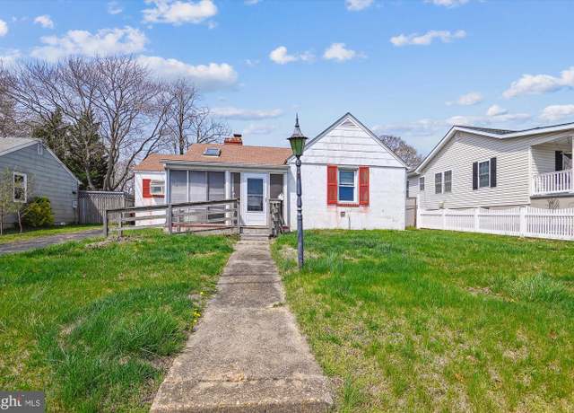 Property at 233 Farragut Rd, Annapolis, MD 21401, 2 beds, 2 baths