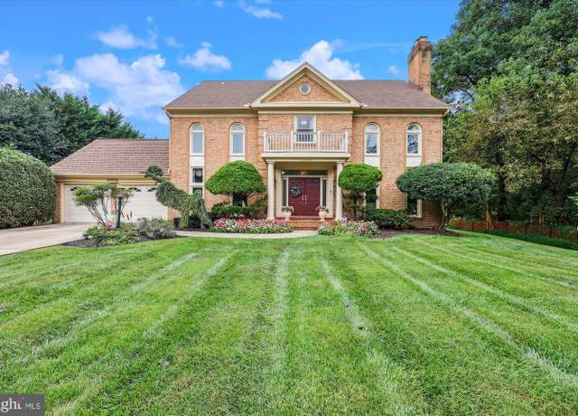 Property at 11028 Snowshoe Ln, North Bethesda, MD 20852, 4 beds, 4.5 baths