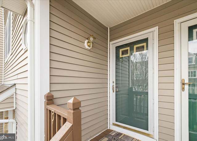 Property at 203 Schooner Way #48, Chester, MD 21619, 3 beds, 2.5 baths