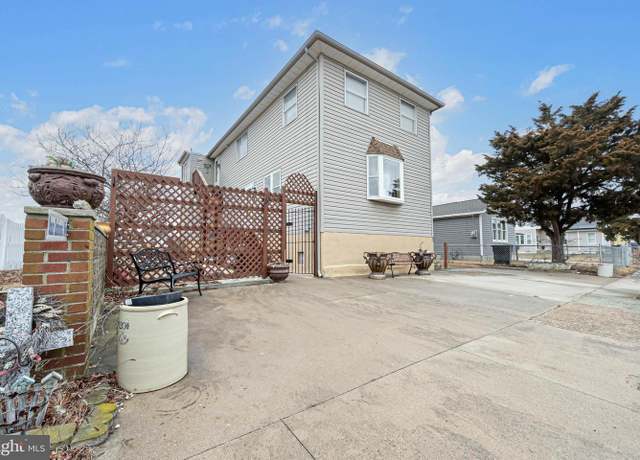 Property at 2305 Kuehnle Ave, Atlantic City, NJ 08401, 4 beds, 4 baths