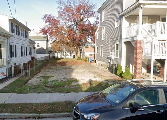 Property at 109 W Maple Ave, Wildwood, NJ 08260