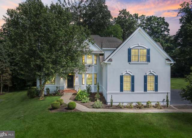 Property at 21 Southern Hills Dr, Skillman, NJ 08558, 5 beds, 5 baths