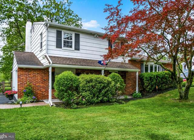 Property at 31 E Robin Rd, Southampton, PA 18966, 3 beds, 1.5 baths