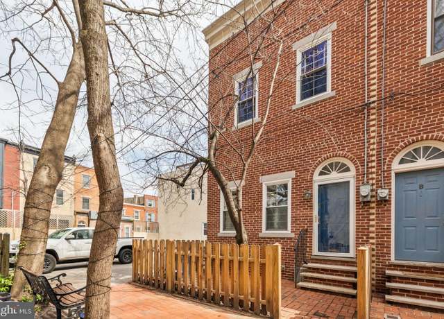 Property at 1811 Fitzwater St Unit A, Philadelphia, PA 19146, 3 beds, 2.5 baths