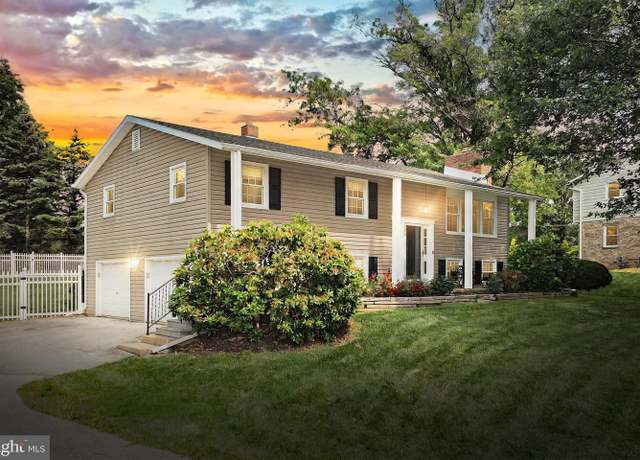 Property at 486 Highland Rd, Red Lion, PA 17356, 4 beds, 2 baths
