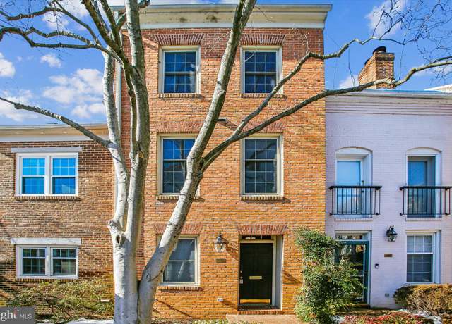 Property at 1162 N Pitt St, Alexandria, VA 22314, 2 beds, 2.5 baths