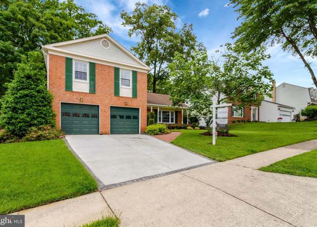 Property at 7006 Maple Tree Ln, Springfield, VA 22152, 4 beds, 2.5 baths