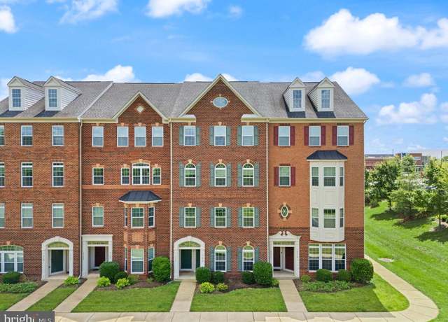 Property at 21709 Charity Ter Unit 10C, Ashburn, VA 20147, 3 beds, 2.5 baths