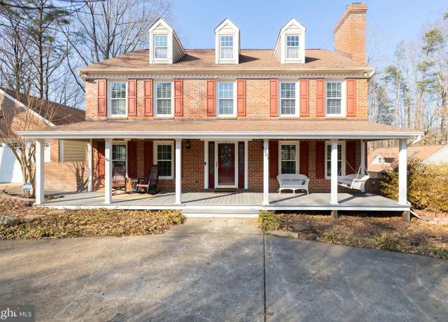 Property at 301 Woodfield Dr, Spotsylvania, VA 22553, 4 beds, 2.5 baths