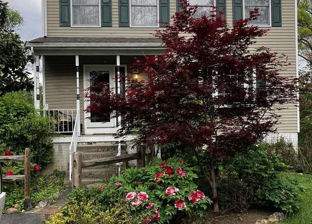 Property at 1111 Cummings Ave, Baltimore, MD 21228, 3 beds, 2.5 baths