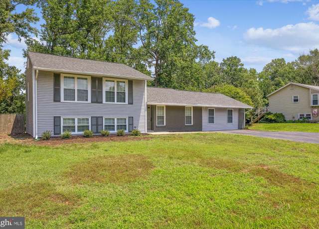 Property at 12020 Pierce Rd, Waldorf, MD 20601, 6 beds, 3 baths