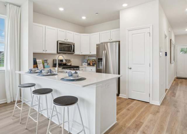 Property at 115 Corolla Dr, Egg Harbor Township, NJ 08234, 3 beds, 2.5 baths