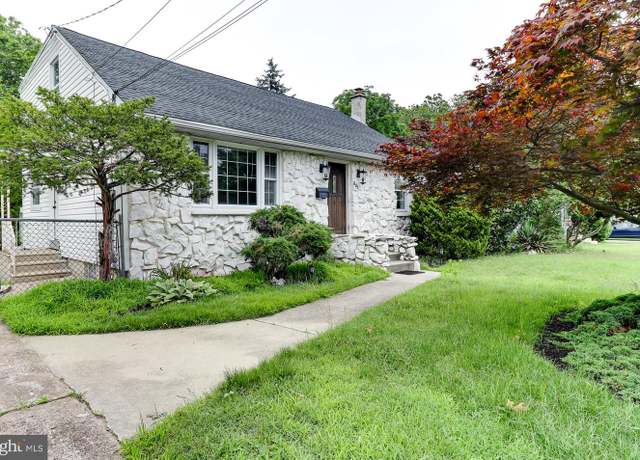 Property at 605 4th Ave, Lindenwold, NJ 08021, 4 beds, 2.5 baths