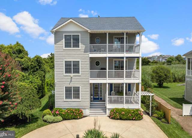 Property at 209 Pittsburgh Ave, Cape May, NJ 08204, 4 beds, 2.5 baths