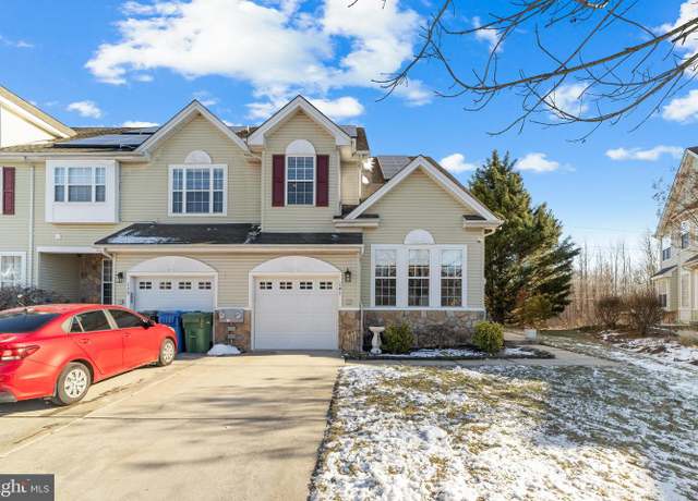 Property at 141 Westbrook Dr, Woolwich Twp, NJ 08085, 3 beds, 2.5 baths